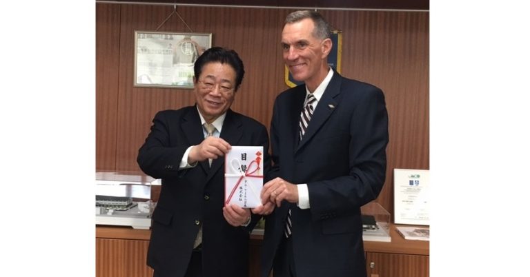 ダウ・ケミカル日本、相馬市にLED外灯寄贈