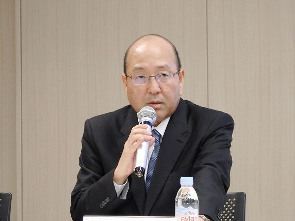 東洋ゴム工業、前期は円高響き減収減益