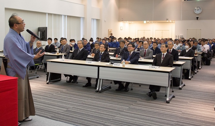 豊田合成、「環境講演会」開く