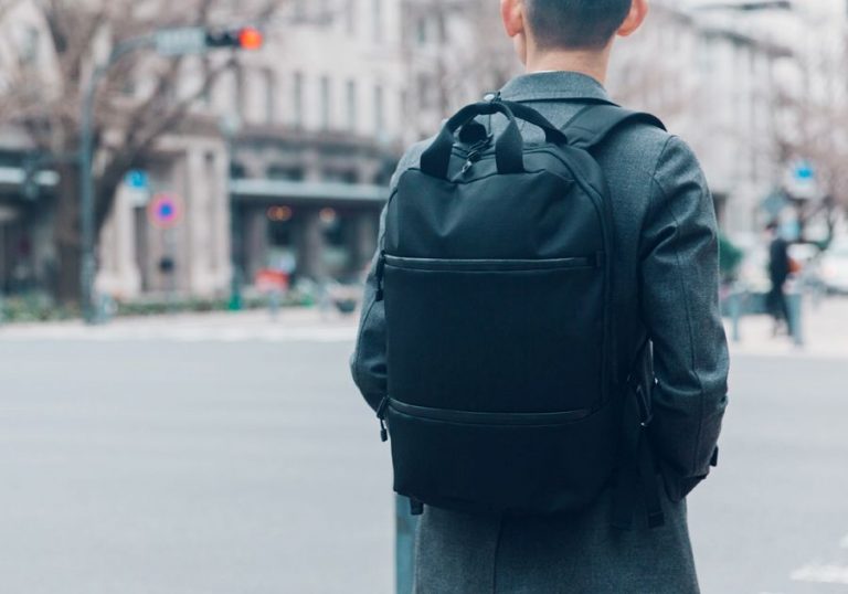 モンドデザイン、オーダーメイドバックパックを予約販売