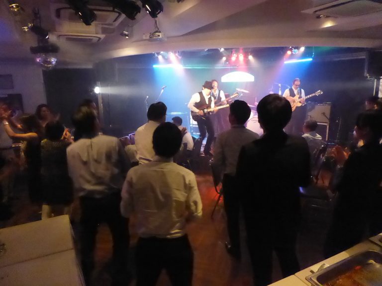 東商経営懇談会、「サマーロックフェスティバル」開催
