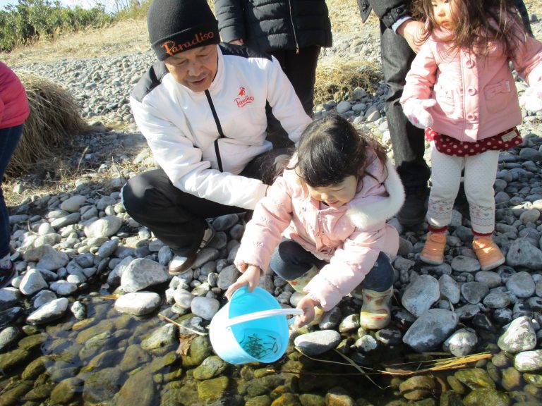 バンドー化学、新入社員に環境教育を導入