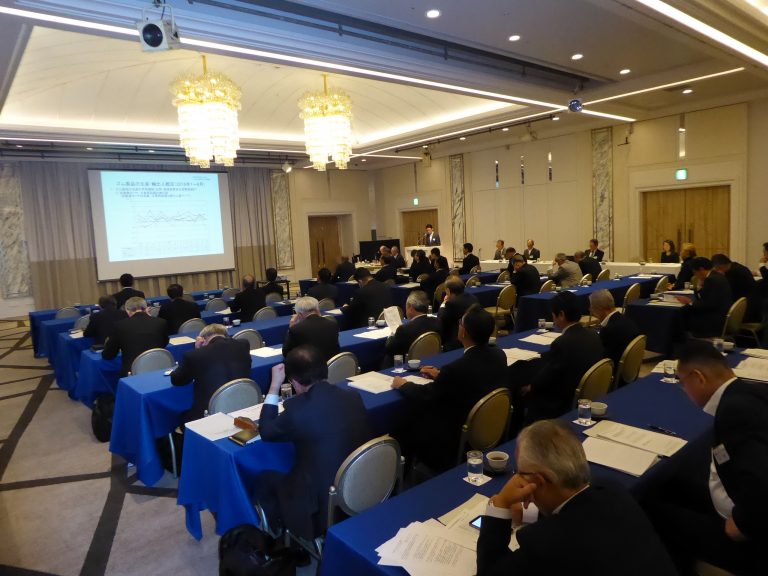 日本ゴム工業会、大阪で理事会・幹事会を開く
