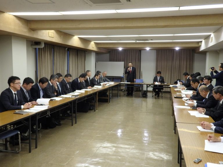 西部ゴム商組、ホース商工懇談会を開催