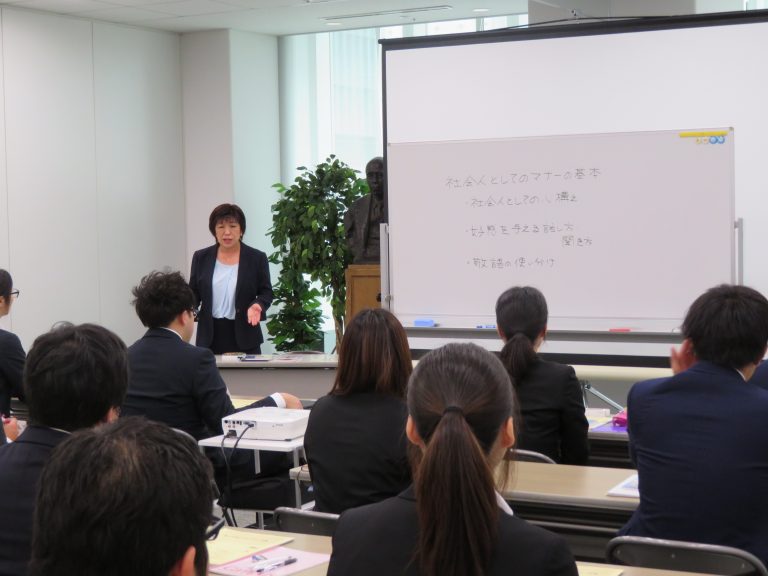 東部ゴム商組、新入社員向けマナー研修会を開催