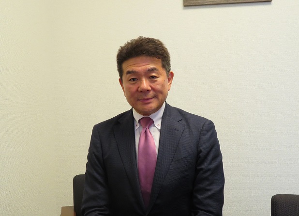 弘進ゴム、自社品販売強化と国内工場の稼働率向上で利益確保めざす
