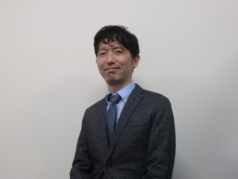 京都工芸繊維大学材料化学系教授 博士（工学）浦山健治氏