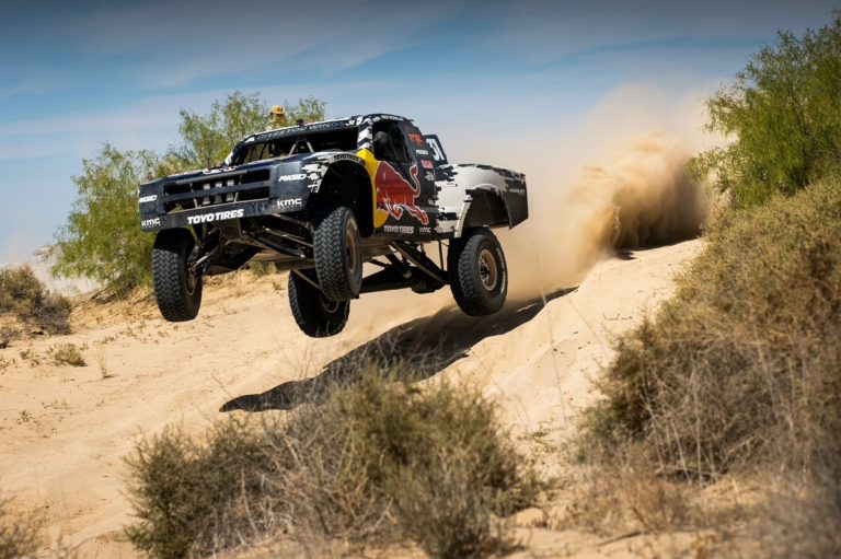 TOYO TIRE、「OPEN COUNTRY」装着車がオフロードレースで総合優勝