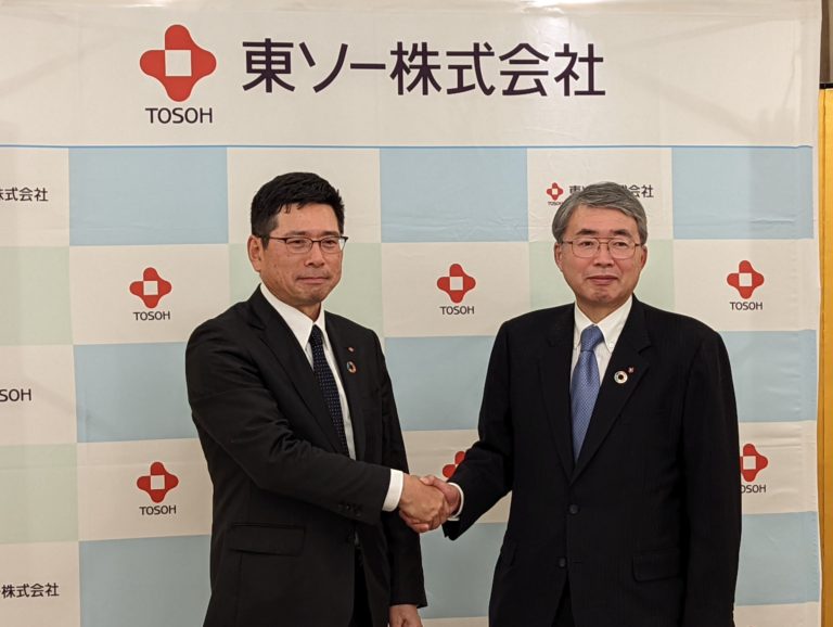 東ソー、新社長に桒田取締役