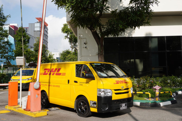 ミシュラン、DHLと提携しエアレスタイヤの試験実施