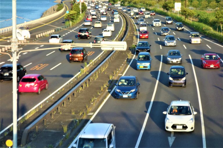 自動車生産回復、関連ゴム企業の業績に表れる