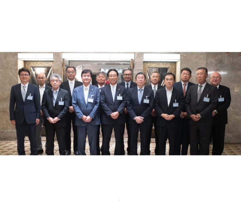 「第41回全国ゴム商組連合会」が開催、5地区の代表が出席
