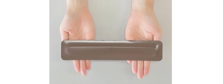 錦城護謨、視覚障害者用トイレ誘導ライン「ガイドレット」を初出展