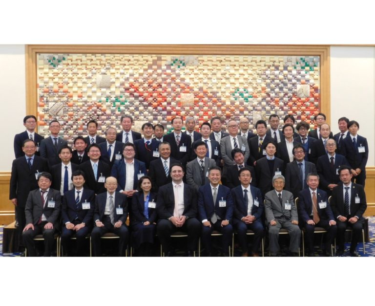 墨東ゴム工業会、創立60周年記念講演会・祝賀会・忘年会を開催