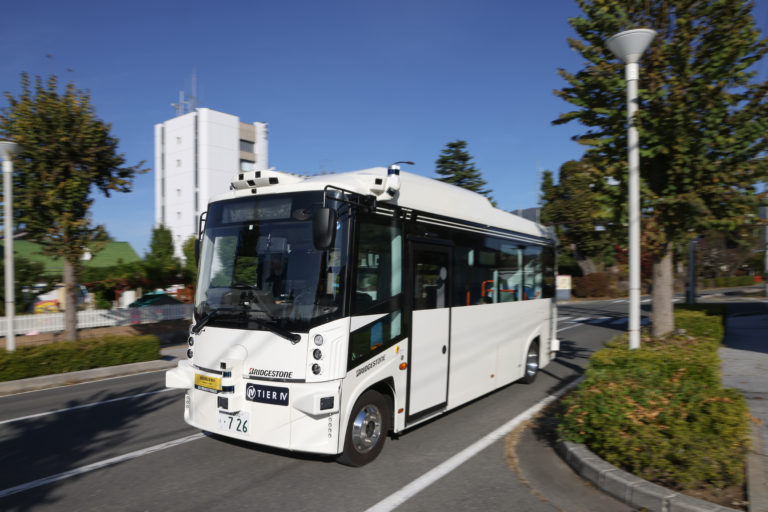 ブリヂストン、自動運転車両の安全運行に向けた実証実験を公道で開始