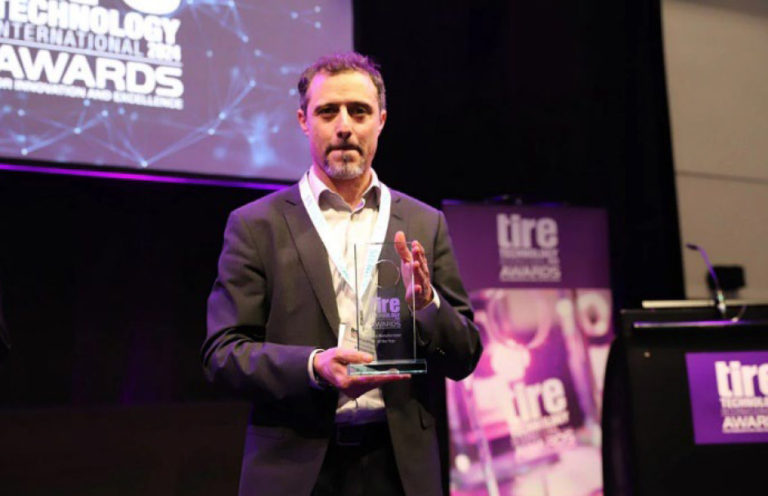 ブリヂストン、「Tire Manufacturer of the Year」を受賞
