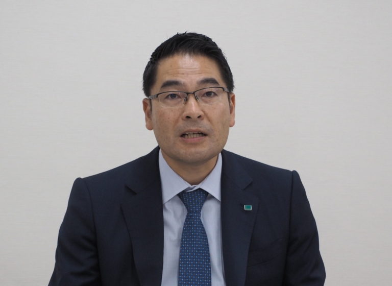 オカモト、売上高が31年振りに1,000億円を突破