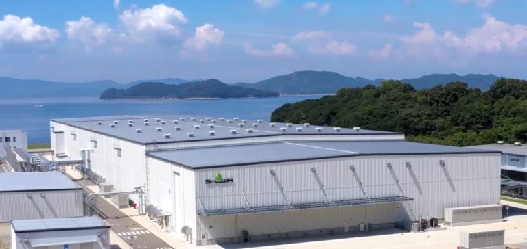 ショーワグローブ、国内最大ニトリルゴム製手袋の生産拠点の開所式を開催