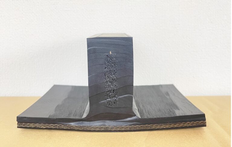 𠮷野ゴム工業、「廃ゴムチップ入り桟」を発売