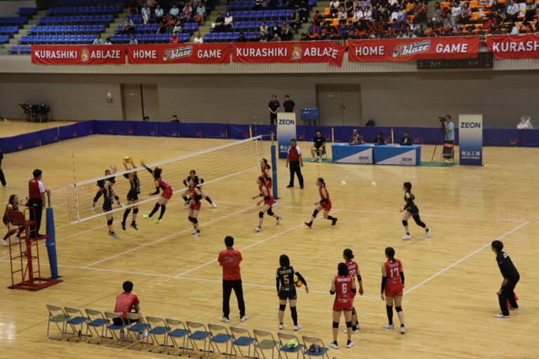 日本ゼオン、ゼオンアリーナ周南でバレーボール交流会を主催