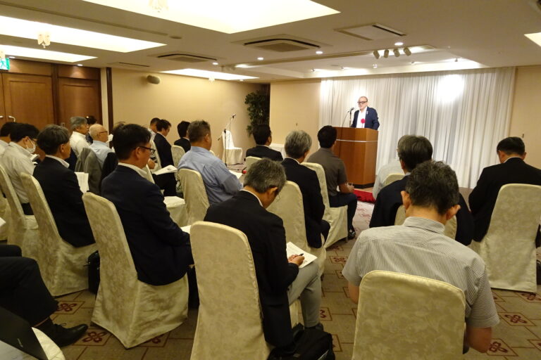 西部ゴム商組、夏季定例講演会を開催