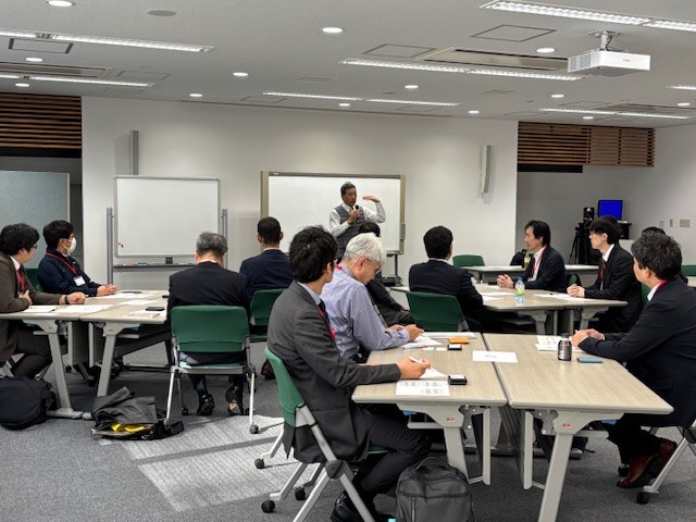 西部ゴム商組、管理職向け「部下とのコミュニケーション実践研修」を開催
