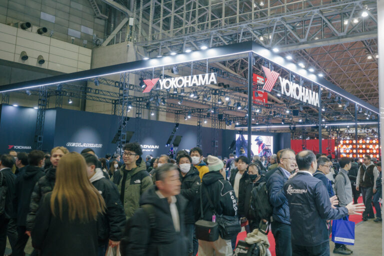 横浜ゴム、東京オートサロンでADVAN主軸のブースを展開、「GEOLANDAR H/T4」を初披露
