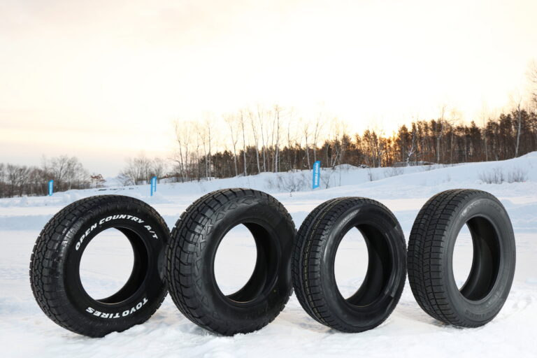 TOYO TIRE、試走会でSUV向け冬商品の性能訴求
