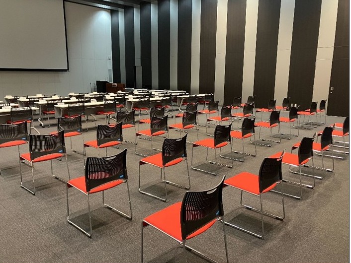 バンドー化学、再生樹脂使用のオフィスチェアへ更新