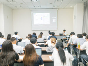 東部ゴム商組、プラスチックの基礎を体系的に学ぶ勉強会を開催