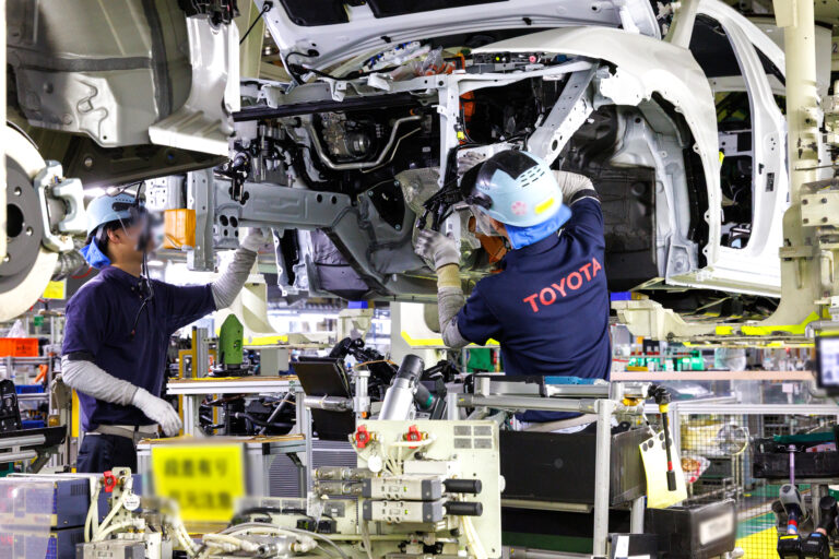 国内自動車メーカーの第1四半期、全社増収、中東代替ルート確保で通期業績上振れも