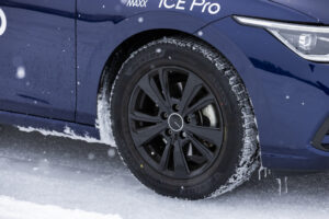 DUNLOP（住友ゴム工業）、「WINTER MAXX ICE Pro」試乗会を開催